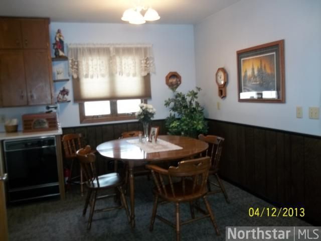 333 W 3rd St, Waconia, MN 55387
