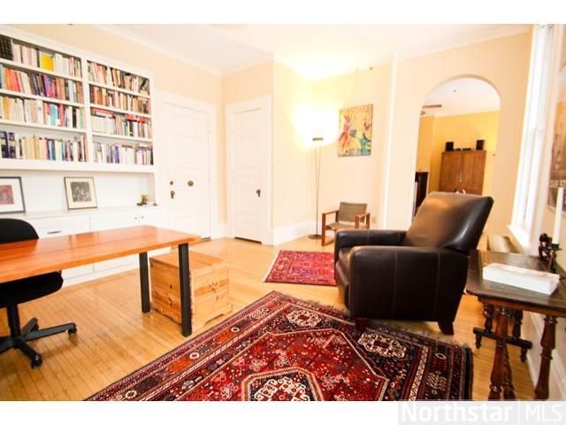 302 Summit Ave #F, Saint Paul, MN 55102