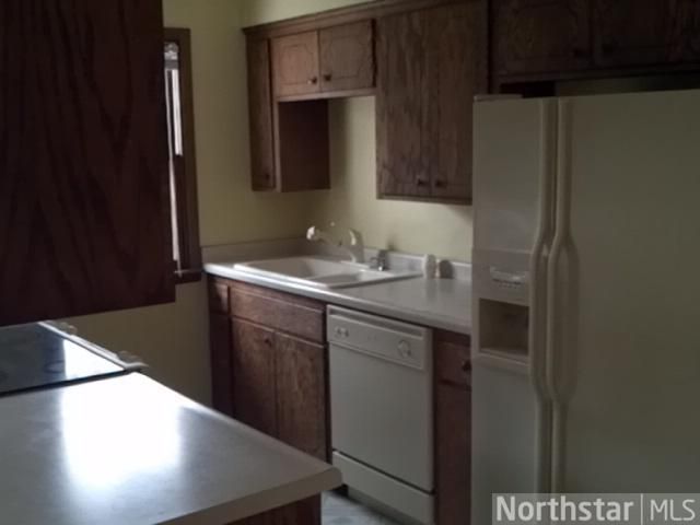 6410 132nd St W, Apple Valley, MN 55124