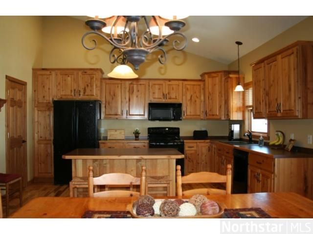 375 Trailstone Dr SW, Cokato, MN 55321