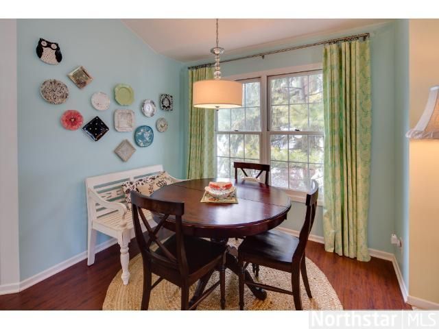 8794 Hawthorne Dr, Eden Prairie, MN 55347