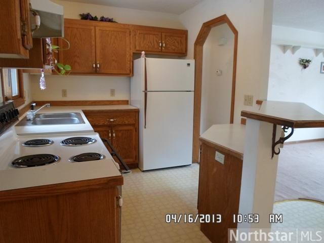 13353 N 3rd Ave, Lindstrom, MN 55045