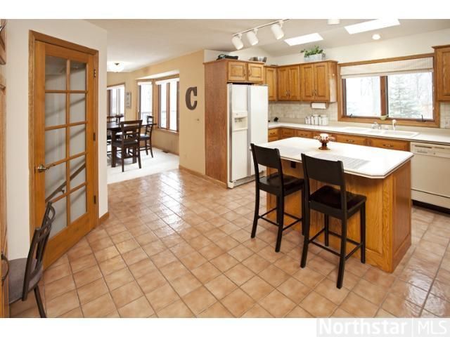 22075 Stratford Pl, Excelsior, MN 55331