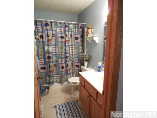 913 4th Ave E, Sartell, MN 56377