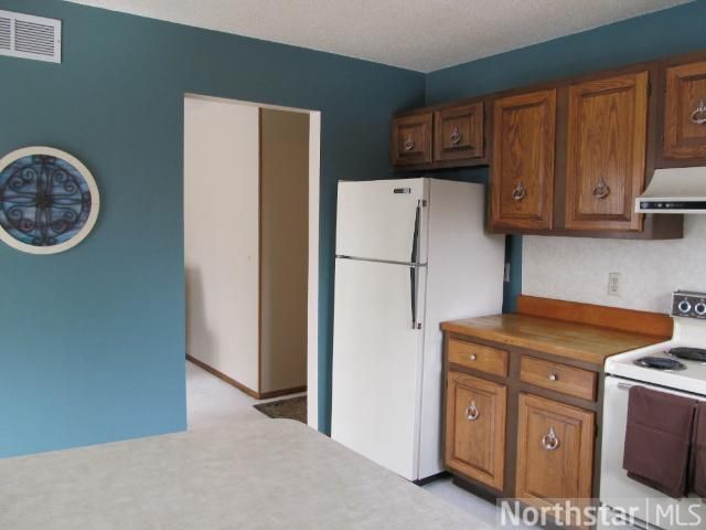 11357 Flintwood St NW, Coon Rapids, MN 55448