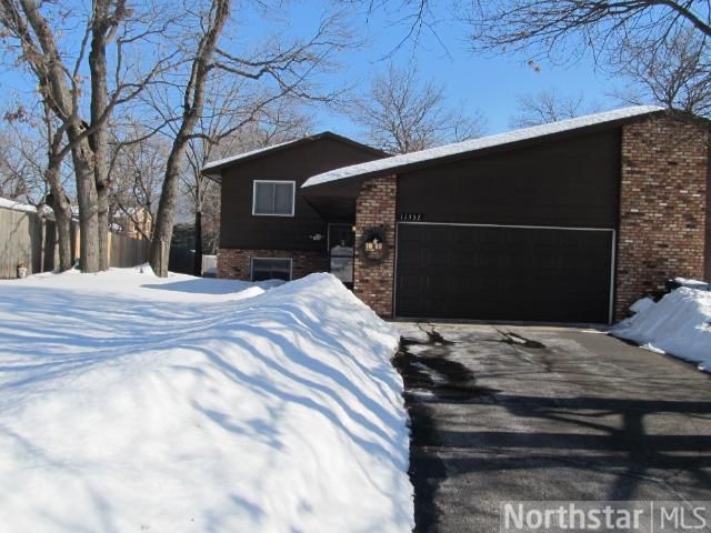 11357 Flintwood St NW, Coon Rapids, MN 55448