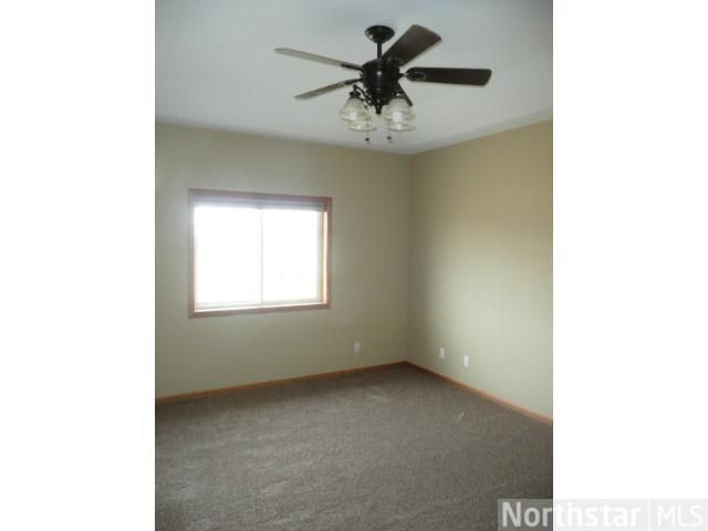 13440 Steve Dr, Shakopee, MN 55379