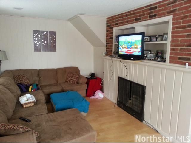 215 State St E, Cannon Falls, MN 55009