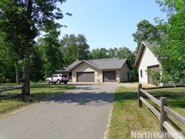 9356 Beverly Dr, Breezy Point, MN 56472