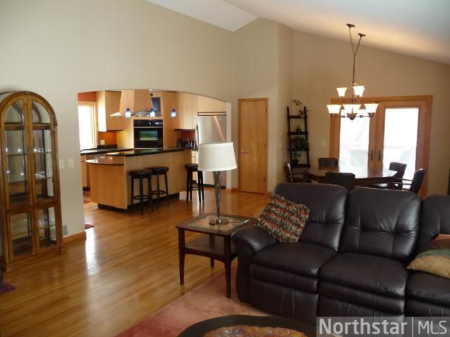 245 County 92 Rd #92, Maple Plain, MN 55359