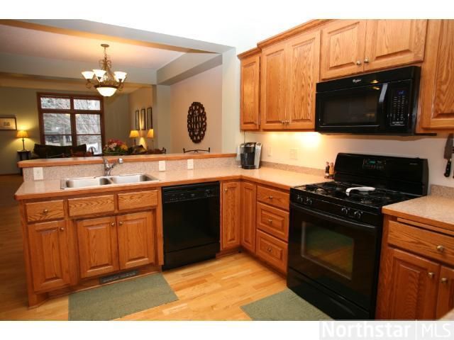 766 Parkside Ln, Columbia Heights, MN 55421
