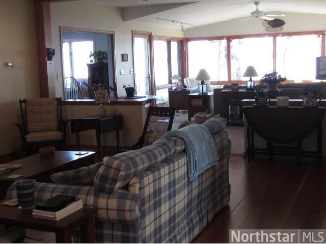 6563 N Shore Dr N, Forest Lake, MN 55025
