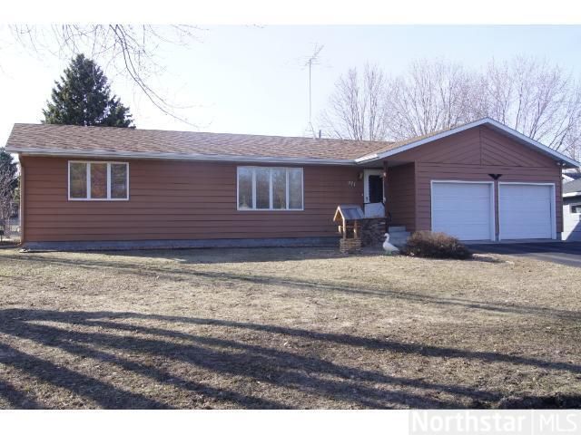 277 Birch Dr, Foley, MN 56329