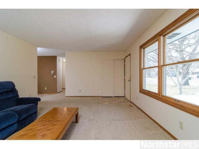 13360 Yorktown Ln N, Champlin, MN 55316