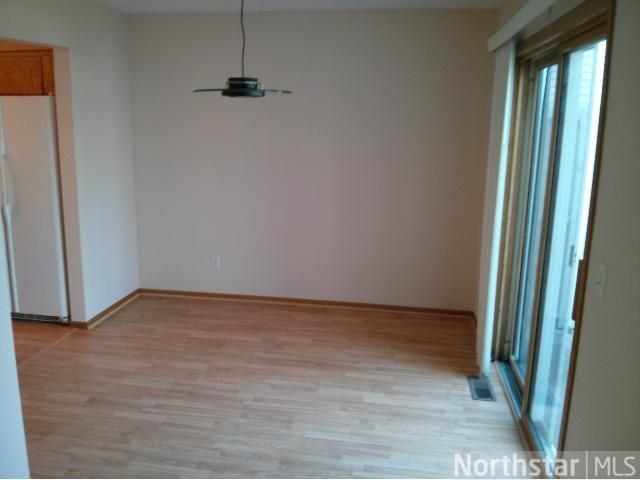8739 Norway St NW, Coon Rapids, MN 55433