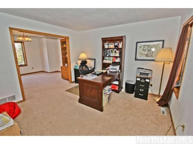 10058 Fox Run Cv, Woodbury, MN 55129