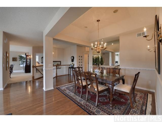 17447 Haralson Dr, Eden Prairie, MN 55347
