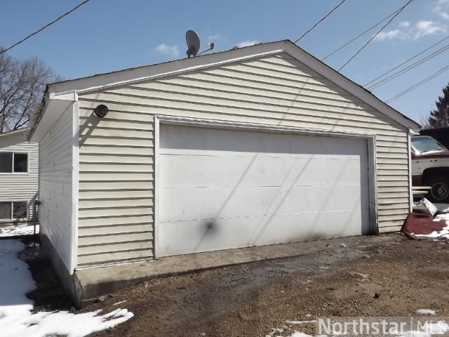 428 10th Ave S, South Saint Paul, MN 55075