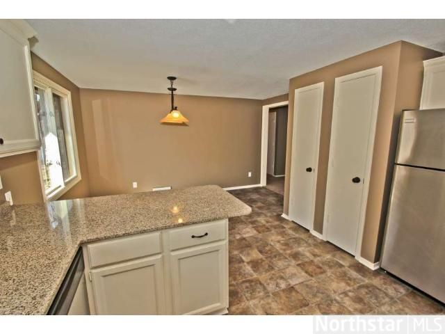 8844 Arona Ave, Circle Pines, MN 55014