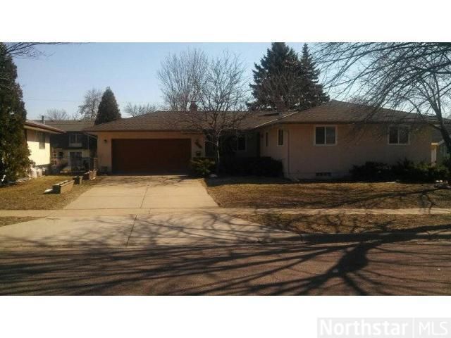 2218 Falcon Ave, Saint Paul, MN 55119