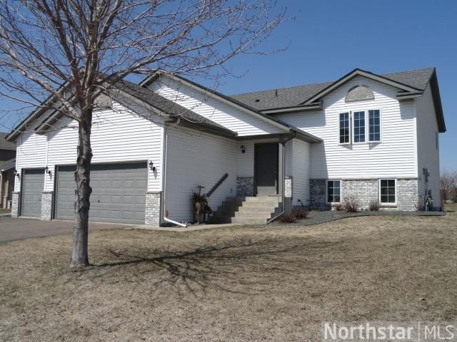 11372 53rd St NE, Albertville, MN 55301