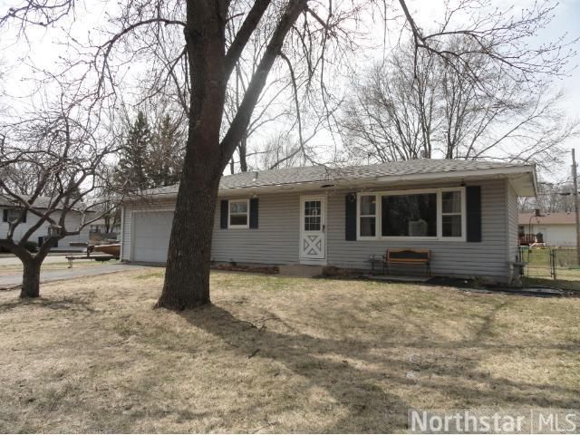 1820 Pine St, Hastings, MN 55033