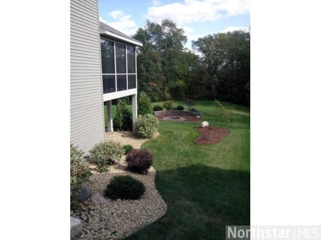 750 Riesgraf Rd, Carver, MN 55315