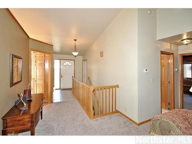 2160 Grimm Rd, Chaska, MN 55318