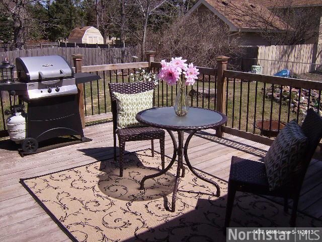 477 98th Ln NW, Coon Rapids, MN 55433