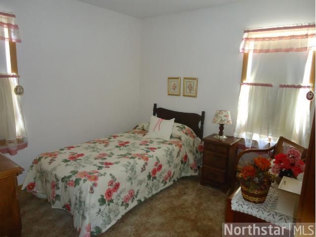 8601 Clinton Ave S, Bloomington, MN 55420
