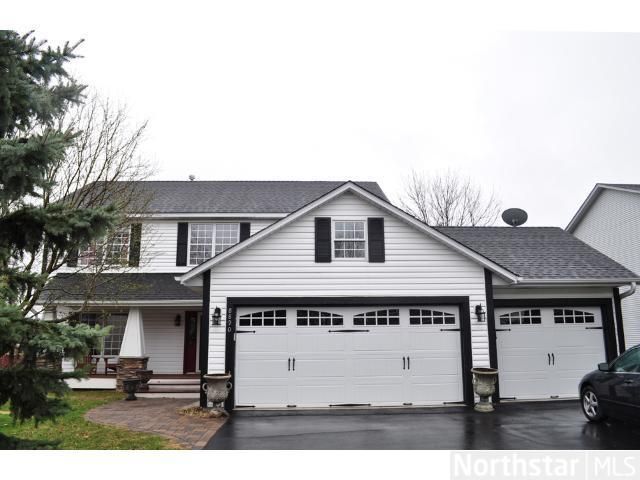 8890 Danton Way, Eden Prairie, MN 55347