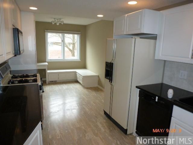 10374 Rich Rd, Bloomington, MN 55437