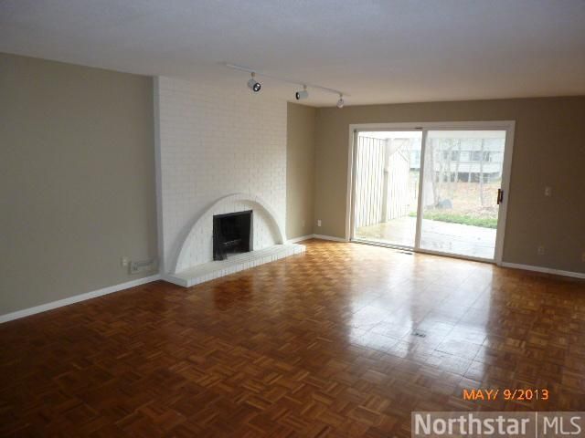 10374 Rich Rd, Bloomington, MN 55437