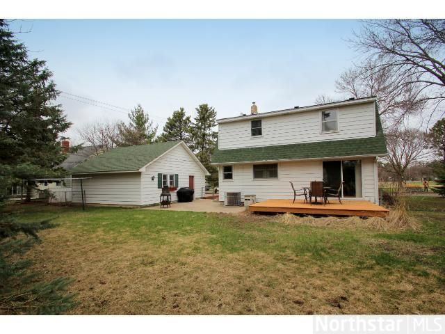 2234 Spruce Pl, White Bear Lake, MN 55110