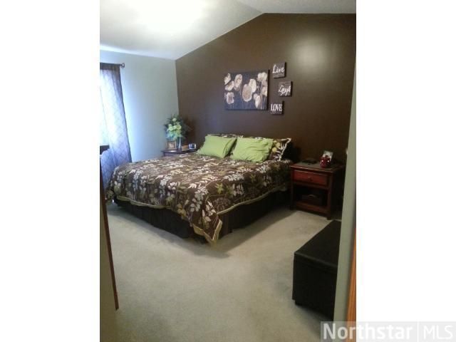 6248 158th St W, Apple Valley, MN 55124