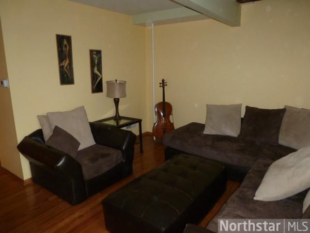 28 Dale St S #B, Saint Paul, MN 55102