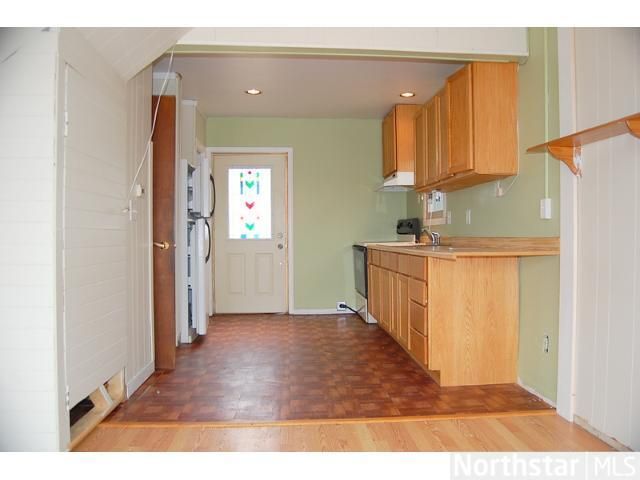 27490 Mickelson Ln, Chisago City, MN 55013