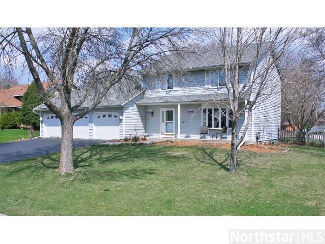 9112 Quantico Ln N, Maple Grove, MN 55369