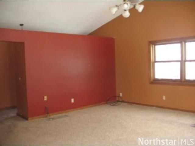 23615 Dahle Ave, Faribault, MN 55021