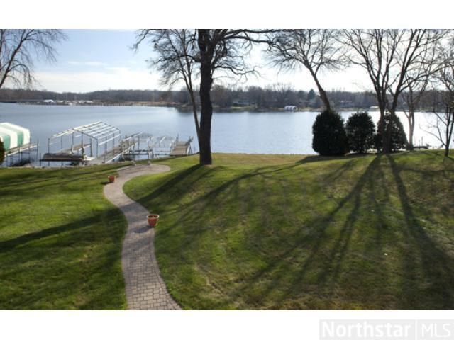 20105 Cottagewood Ave, Excelsior, MN 55331