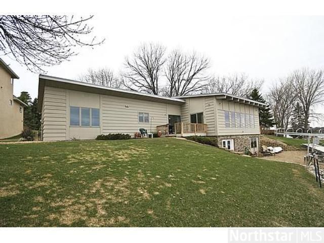 574 Lakeshore Cir, Annandale, MN 55302