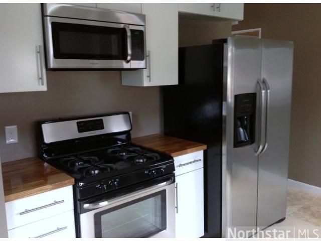1623 Dale St N, Saint Paul, MN 55117