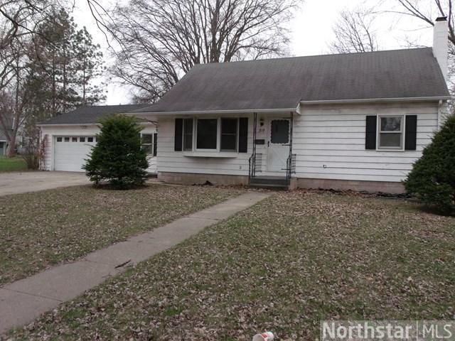 319 N Davis Ave, Litchfield, MN 55355