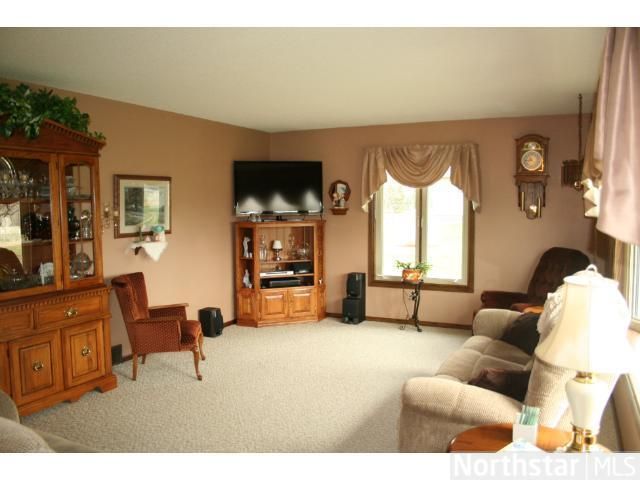 3270 Rain Ave, Watertown, MN 55388