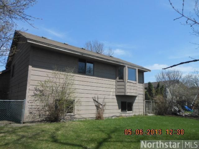 1209 81st Ave N, Brooklyn Park, MN 55444