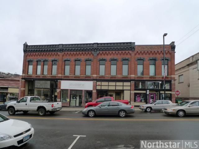 221-229 Chestnut St E, Stillwater, MN 55082