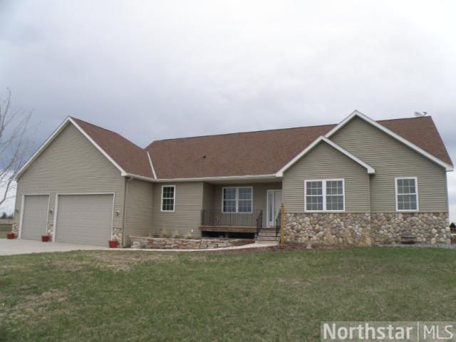 5675 Tacoma Ave, Mayer, MN 55360