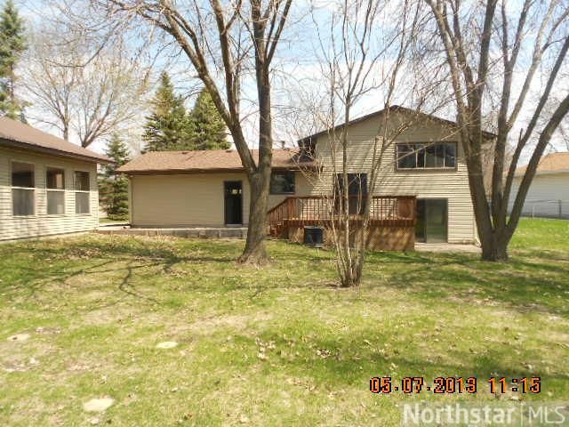 873 Westview Ct, Shoreview, MN 55126