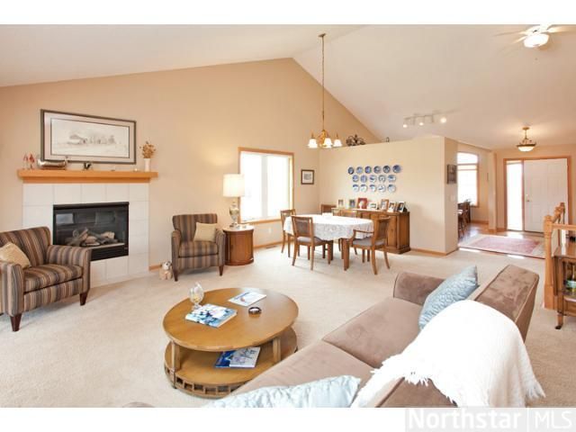 6511 Chadwick Dr, Savage, MN 55378