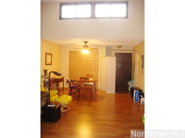 2670 Oxford St N #234, Roseville, MN 55113